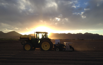 "LettuceBot 2," operatIing in a field near Salinas, California