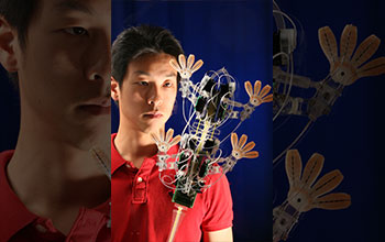 MIT Assistant Professor Sangbae Kim and Stickybot, the robot he created