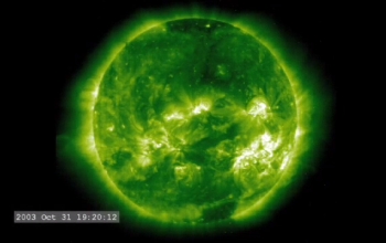 Model shows interface between a sunspot's central and outer regions